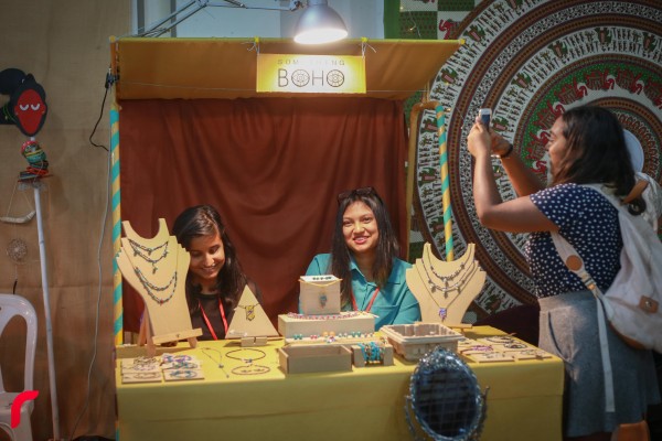 މާލެ: ފެެބްރުއަރީ 12، 2017 : 2013 ވަނަ އަހަރުންފެށިގެން ކޮންމެއަހަރަކުވެސް ބާއްވަމުން އަންނަ މޯލްޑިވްސް ފެސްޓިވަލް އޮފް އާރްޓްސް. ކޮންމެ އަހަރަކޭ އެއްފަދައިން މިއަހަރުވެސް ވަނީ އާޓްސް ފެސްޓިވަލްއައް ބ