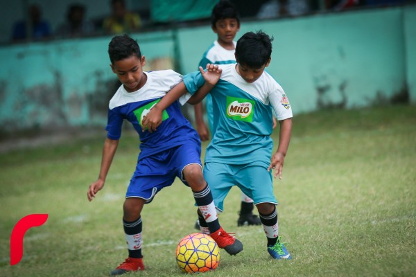 ފެެބްރުއަރީ 15، 2017 : މާލެ ، ހުޅުމާލެ އަދި ވިލިމާލެ ހިމެނޭގޮތަށް 17 ސްކޫލްއެއްގެ ގްރޭޑް 2 އަދި 3 ގެ ދަރިވަރުން ބައިވެރިކޮއްގެން ސޮކަ ވެޓަރަންސް އެސޯސިއޭޝަން އޮފް މޯލްޑިވްސް އިން ކުރިޔަށްގެންދާ ހަރަކާތެއް