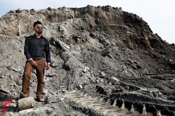 "އެންމެ ދެކެން ބޭނުންވަނީ ވީހާވެސް ގިނަ އާ ފިލްމީ ފަންނާނުން ތަކެއް މިދާއިރާއަށް ނުކުމެ މިހާރުގެ ފަންނާނުންނާ އެކީ މަސައްކަތް ކުރާ ދުވަސް"  ފޮޓޯ: އަޝްވާ ފަހީމް/ރާއްޖެއެމްވީ