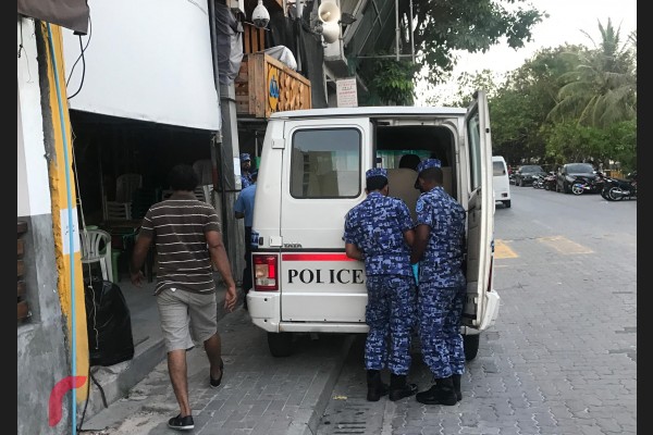 އަނަސް ވިދާޅުވި ގޮތުގައި އެމްޑިޕީން ކުރިއަށްގެންދާ ސިޔާސީ ހަރަކާތްތައް ހަމަޖެހިފައިވާ އުސޫލުން އެއްވެސް ހުއްޓުމެއް ނެތި ކުރިއަށްގެންދާނެ އެވެ.