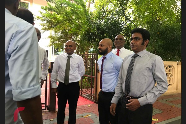 މަސީހުގެ އިތުބާރު ނެތް ކަމުގެ ވޯޓު ނަގަން އެމްޑީޕީ އާއި އިދިކޮޅު މެމްބަރުން ކުރައްވާ މަސައްކަތް ޕީޕީއެމުން ފެއިލް ކުރާނެ ކަމަށް ޕީޕީއެމްގެ ޕާލަމެންޓްރީ ގުރޫޕުގެ ލީޑަރު އަހްމަދު ނިހާން ވަނީ ވިދާޅުވެފައި