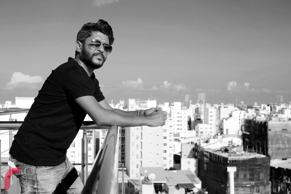 ކުޑަ އިއްބެގެ "އެދެމޭ ކަލާ" އަކީ މިއަދާ ހަމައަށްވެސް ބެލުންތެރިންގެ ހިތްތަކުން ފޮހެވިގެން ގޮސްފައި ނުވާ ވަރުގެ ރީތި ލަވައެއް. ފޮޓޯ:އަޝްވާ ފަހީމް