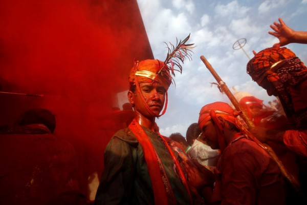 ހޯލީ އަކީ ކޮންމެ އަހަރެއްގެވެސް ބަހާރު މޫސުމުގައި ބާއްވާ ފެސްޓިވަލް އެއް