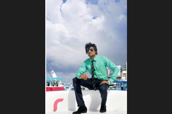 ސްކޫލް ދައުރުން ފެށިގެން ނެށުމައް ޝައުގުވެރިކަން އުފެދުނު ޖާދު އާއްމުންނަށް ފުރަތަމަ ފެނިފައިވާނީ 2007 ވަނަ އަހަރު އެމްއެންޑީއެފްގެ ސިފަ އުފާ ޝޯގެ ތެރެއިންނެވެ. އަޝްވާ ފަހީމް/ރާއްޖެއެމްވީ