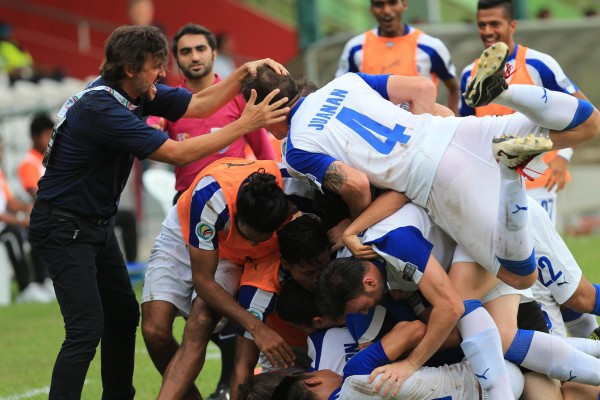 ގަލޮޅު ދަނޑުގައި މި ދެޓީމް ބައްދަލުކުރި މެޗުން ބެންގަލޫރު އެފްސީއިން މޮޅުވީ، މެޗުގެ ފަހު ސިކުންތުގައި ކާމިޔާބުކުރި ލަނޑާއެކު 1-0 ން.