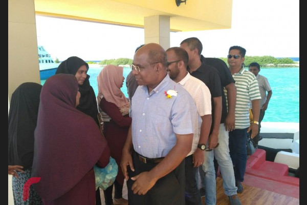 އޭޕްރީލް 6، 2017: އެމްޑީޕީން ގއ. އަތޮޅުގެ ބައެއް ބައެއް ރަށްރަށް ކުރި ދަތުރުގެ ތެރެއިން