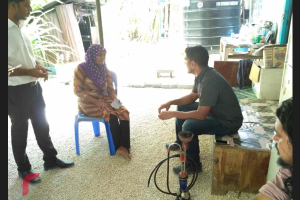 އޭޕްރީލް 6، 2017: އެމްޑީޕީން ގއ. އަތޮޅުގެ ބައެއް ރަށްރަށް ކުރި ކެމްޕޭނު ދަތުރުގައި ހިންގި ދޮރުން ދޮރަށް ކެމްޕޭނުގެ ތެރެއިން