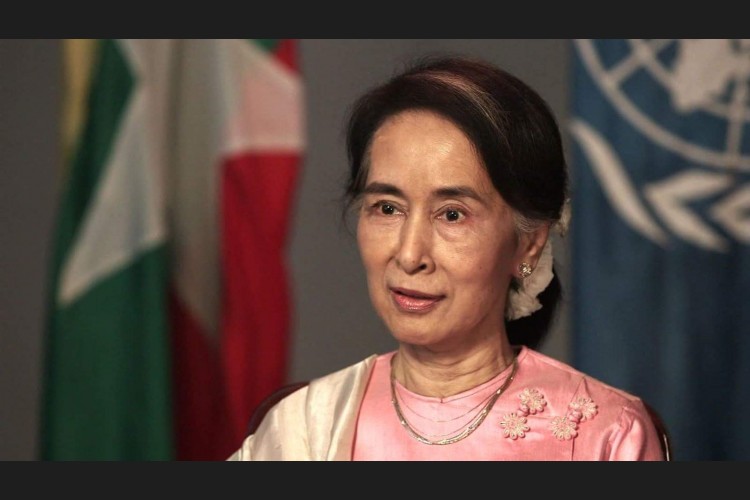 ސޫކީއަށް ރައްވެހިކަމުގެ ޝަރަފު ކެނެޑާ އިން އަރުވާފައި ވަނީ 2007 ވަނަ އަހަރު