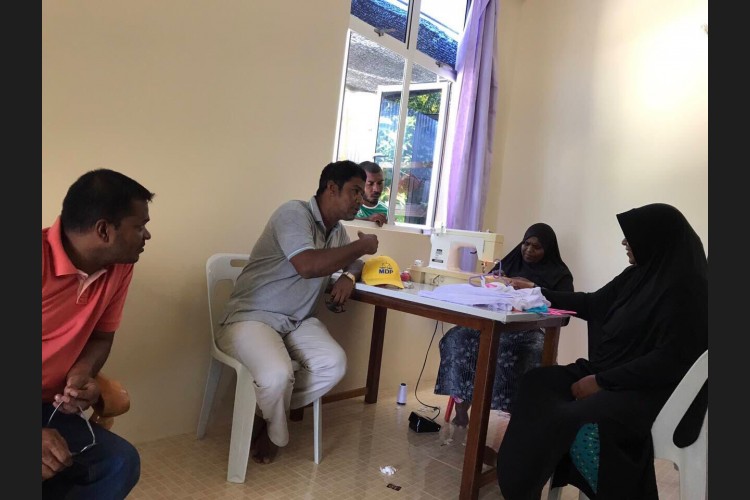 އެމްޑީޕީން ދަނީ ލޯކަލް ކައުންސިލް އިންތިހާބާ ދިމާކޮށް ރާއްޖޭގެ އެކި ހިސާބުތަކުގައި ކެމްޕެއިން ހަރަކާތްތައް ބާރަށް ކުރިއަށް ގެންދަމުން 