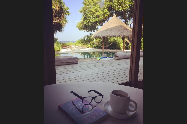 ފަރާޙް ޚާން ރާއްޖޭގައި ޗުއްޓީ ހޭދަކުރަމުން ދަނީ ސޮނެވާ ފުށީ