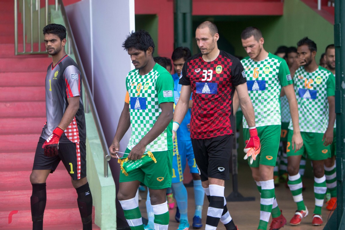 އޭއެފްސީ މެޗުތަކާ އަޅާކިޔާއިރު މިއަދު މެޗު ބެލުމަށް ގިނަ އަދަދެއްގެ ސަޕޯޓަރުން ވަނީ ދަނޑަށް ވަދެފަ އެވެ.