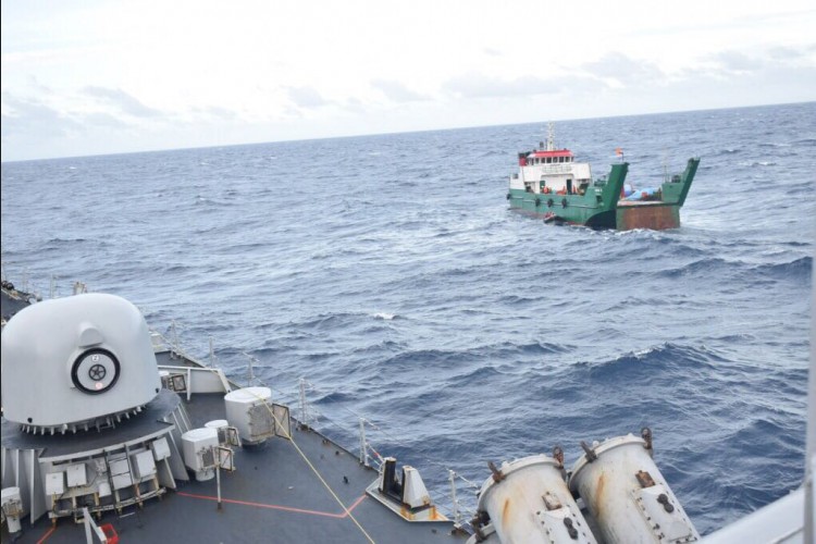 މިމަހުގެ 16 ވަނަ ދުވަހު ގެއްލުނު ކޮޅުވެއްޓި ފެނިފައިވަނީ  ހޮނިހިރު ދުވަހު ރޭގެ ވަގުތެއްގައި އިންޑިއާގެ ނޭވީ މަތިންދާ ބޯޓަށެވެ.