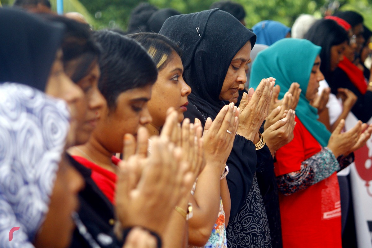 ޔާމީނު މަރާލިތާ މަހެއް ފުރުން ފާހަގަ ކުރުމުގެ ގޮތުން ބޭއްވި މި ހިނގާލުން ފުލުހުން ހުއްޓުވީ އެކަމަށް ހުއްދަ ނުހޯދާ ކަމަށް ބުނެ