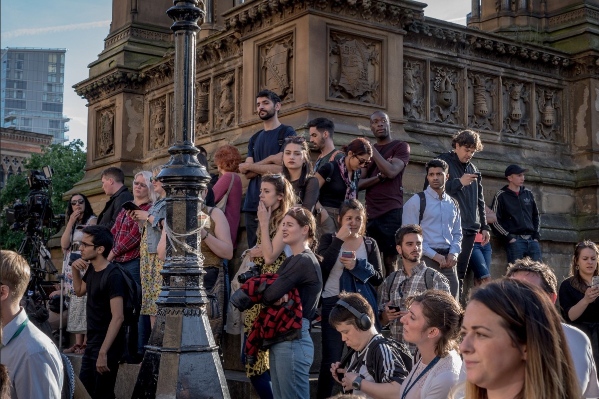 މެންޗެސްޓާރގައި ދިން ބޮމުގެ ހަމަލާގައި މަރުވި މީހުންގެ ހަނދާނުގައި މެމޯރިއަލްއެއް ހަދާފައި