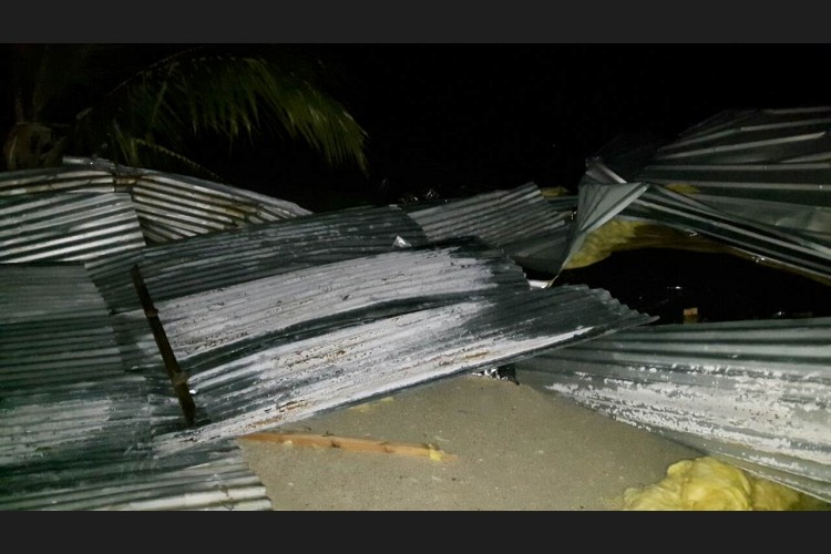 ތިނަދޫއަށް ލިބުނު ގެއްލުންތަކާ ގުޅިގެން، ތިނަދޫ ކައުންސިލާއި، ފުލުހުންނާއި، އެމްއެންޑީއެފްގެ އިތުރުން އެމްއާރްޑީސީއިން ގުޅިގެން ދަނީ ހަރަކާތްތެރިވަމުން