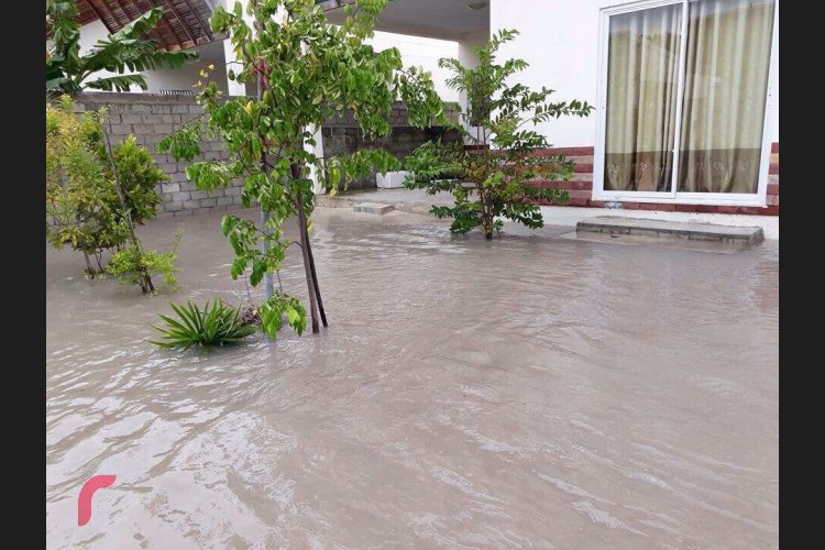 މިހާރު ރާއްޖޭގެ އެކި ހިސާބުތަކަށް ކުރަމުންދާ ވިއްސާރާގައި ހަނިމާދޫމަގުތަކުގައި ފެންބޮޑުވެފައި. 