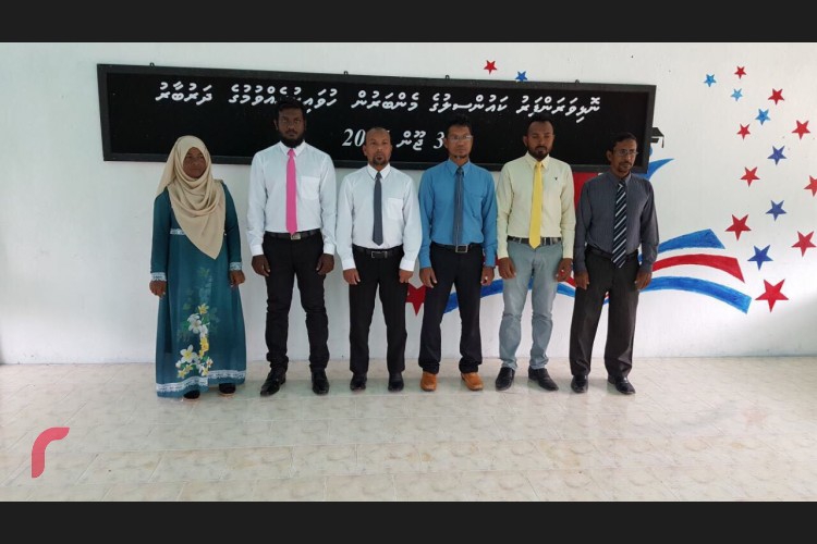 މިއަދު ކުރިއައްދާ ހުވާކުރުމުގެ ރަސްމިއްޔާތުގައި ނޮޅިވަރަމްފަރު ކައުންސިލް މެމްބަރުން ހުވާކުރައްވަނީ