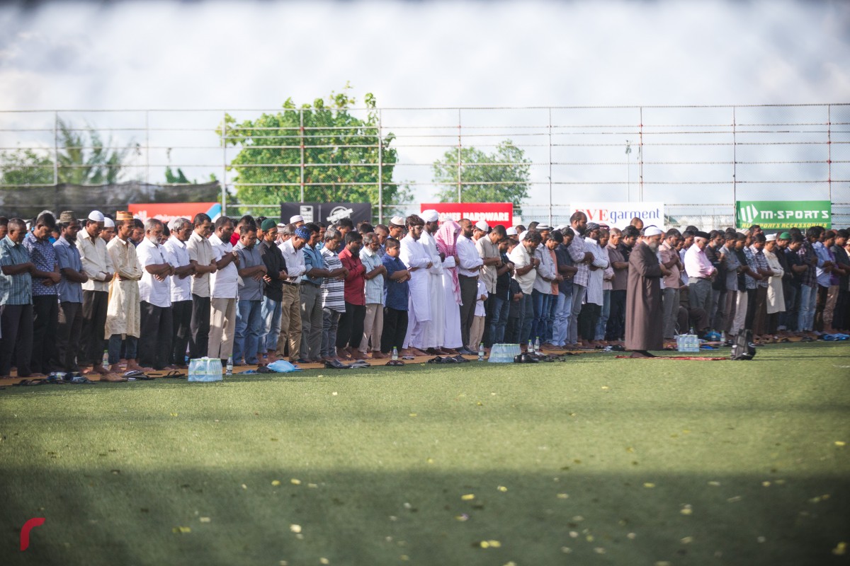 1439 ވަނަ އަހަރުގެ ފިތުރު އީދު ނަމާދު މާފަންނު ސްޓޭޑިއަމް ސަރަހައްދުގެ ބޮޑު ޖަމާއަތުގައި ކުރަނީ