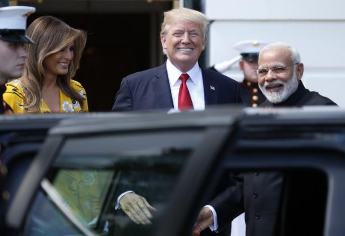 އިންޑިއާގެ ބޮޑުވަޒީރު މޯދީ އެމެރިކާގެ ރައީސްއާ ބައްދަލުކުރެށްވުމަށް ވައިޓްހައުސްއަށް ވަޑައިގަންނަވަނީ