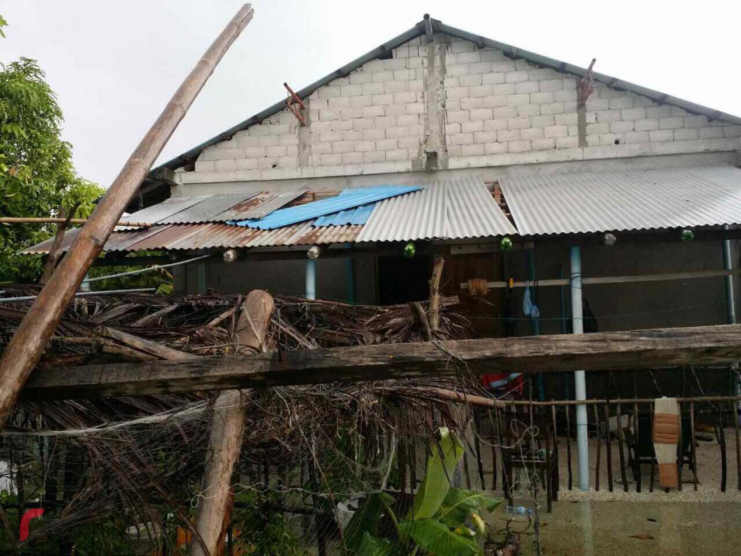 ރާއްޖޭގެ އެކި ސަރަހައްދުތަކަށް ކުރަމުންދާ ވިއްސާރާގައި، ކުނަހަންދޫ ގެއެއްގެ ފުރާޅު ހަލާކުވެފައި