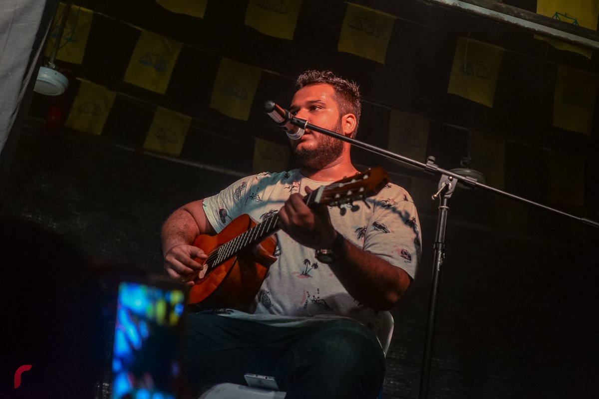 އެމްޑީޕީއައް 12 އަހަރު ފުރުން ފާހަގަކުރުމަށް ބޭއްވި މިއުޒިކް ޝޯވ ގައި ވަނީ ގިނަ ފަންނާނުން ތަކެށް ބައިވެރިވެ އައިޓަމްތައް ހުށަހަޅައިދީފައެވެ