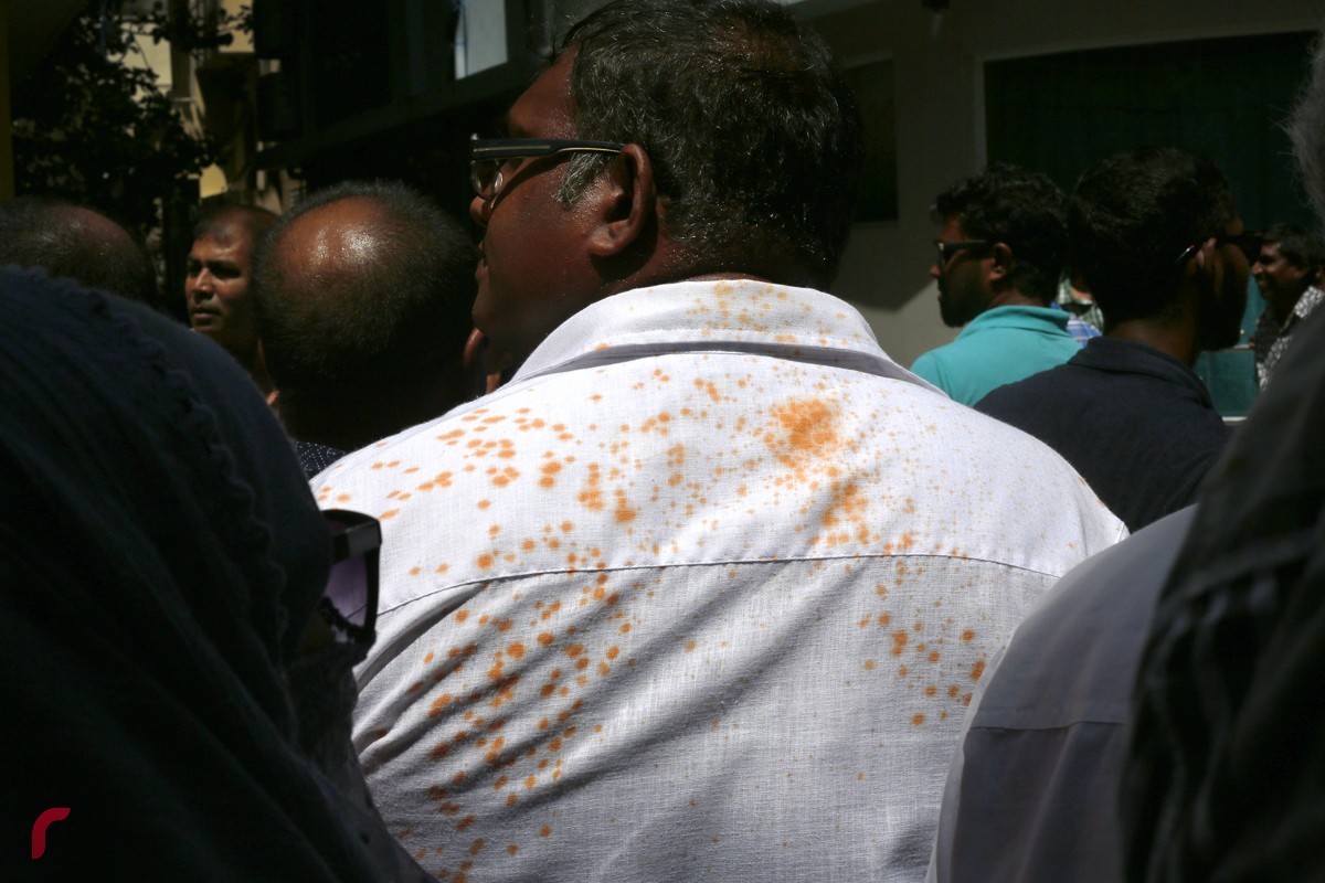 އައިޕީޔޫއިން ކޮށްފައިވާ ޓްވީޓެއްގައި ބުނެފައިަނީ "ރާއްޖޭގެ ސިޔާސީ މަސްރަހާ މެދު ކަންބޮޑުވާ ކަމަށާއި ރައްޔިތުންގެ މަޖިލީހުގެ ނަޒާހަތްތެރިކަމަށް އިހުތިރާމް ކުރަން ގޮވާލާ ކަމަށެވެ.