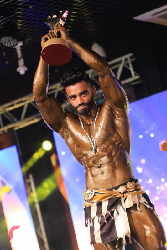 މިސްޓަރ މޯލްޑިވްސް 2017އިގެ ޓައިޓަލް މުހައްމަދު ޔާމީން (ޔާމްބެ) 