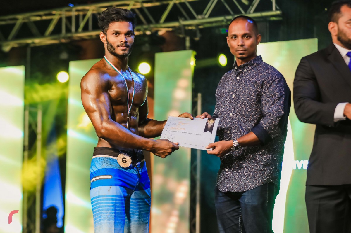 މިރޭ  އާޓް ގެލަރީގައި ކުރިއަށްދިޔަ މިސްޓަ މޯލްޑިވްސް ހޮވުމުގެ ހަފްލާގެ ތެރެއިން