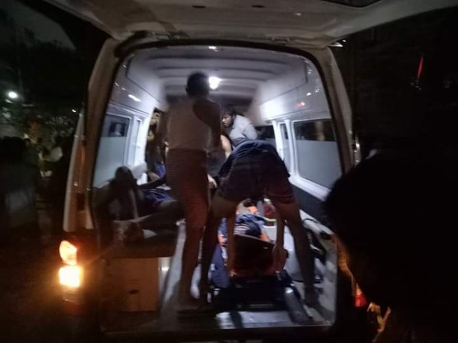 ހުޅުމާލޭގައި ހުރި އަމީން ކޮންސްޓަރަކްޝަންގެ ގުދަނަކާއި ލޭބާ ކްއާޓާޒް އިމާރާތުގައި އަލިފާން ރޯވެ ގިނަ ބަޔަކަށް އަނިޔާ މާލެ ގެނައުމަށް ތައްޔާރުވަނީ ، މި ހާދިސާގައި 21 މީހަކަށް އެކި ވަރުގެ އަނިޔާވެ 9 މީހަކު ވަނީ ހާލު ސީރިއަސް ވެގެން މާލެ ގެނެސްފައި