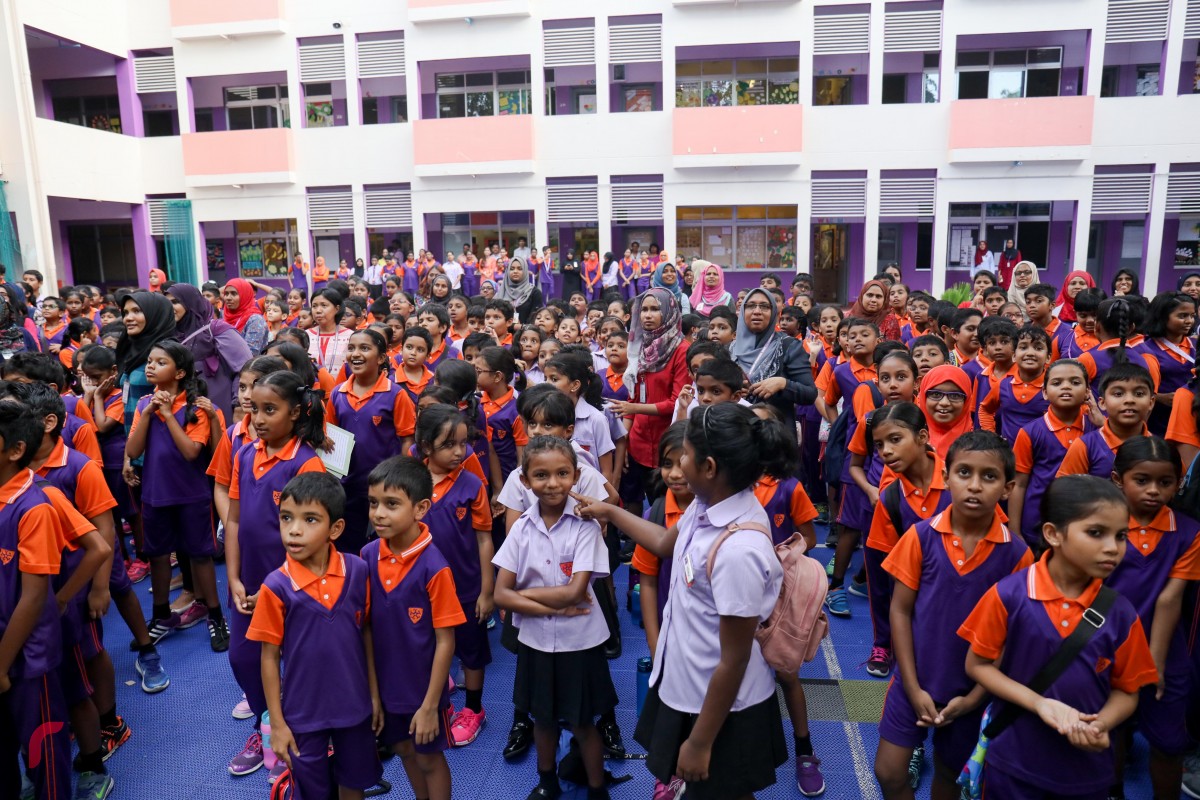 އޯގަސްޓް 24، 2017: ޣިޔާސުއްދީން އިންޓަނޭޝަނަލް ސްކޫލްގެ ގްރޭޑް 1 އިން ފެށިގެން 9 ގެ ދަރިވަރުން ހިމެނޭގޮތަށް ބޭއްވި ސައިންސް ފެއާ