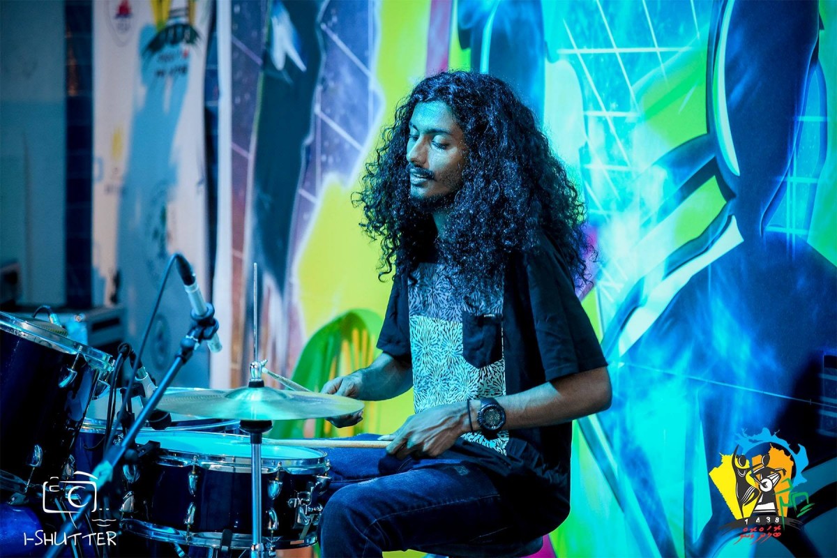 Local artists perform in Eid show in Naifaru island 