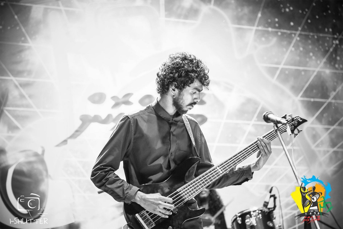 ސެޕްޓެމްބަރު 2، 2017: ޅ. ނައިފަރުގައި އީދު ބޮލަށް ގޮން 1438 ގެ ނަމުގައި އަލްހާ ޢީދް ފާހަގަ ކުރުމަށް ބާއްވާ ހަރަކާތްތަކުގެ ތެރެއިން ބޭއްވި މިއުޒިކް ޝޯވ، މި ޝޯވ ގައި ގިނަ އަދަދެށްގެ ފަންނާނުން ވަނީ ބައިވެރިވެފައި
