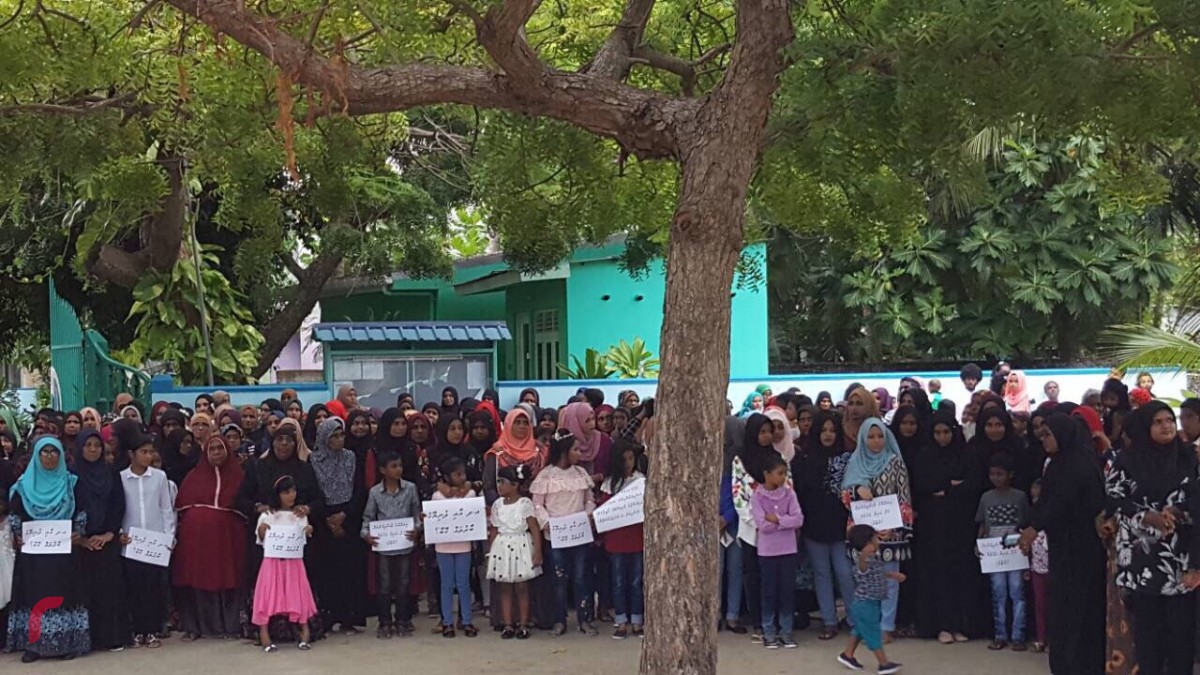 ރޮހިންޖާ މުސްލިމުންނަށް ކުރާ އަނިޔާތަކާއި ދެކޮޅަށް ޅ. ކުރެންދޫ އާއި ގއ.ކަނޑުހުޅުދޫގައި ބޭއްވި ހަރަކާތުގެ ތެރެއިން 