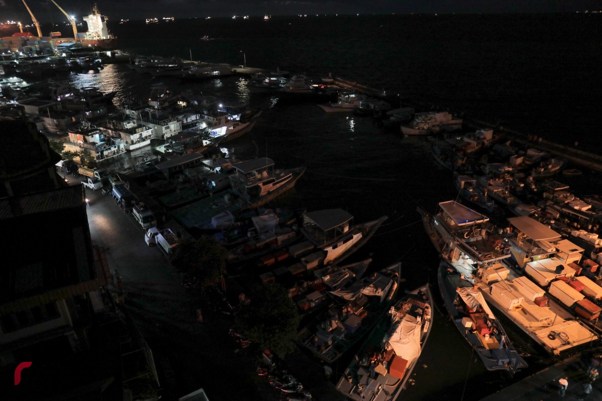 ސެޕްޓެމްބަރު 22، 2017: މިއަދު ހަވީރު ފަހެއްޖަހާކަށްހާއިރުން ފެށިގެން މާލޭގެ ބޮޑު ބަޔަކުން ކަރަންޓްގޮސްފައި