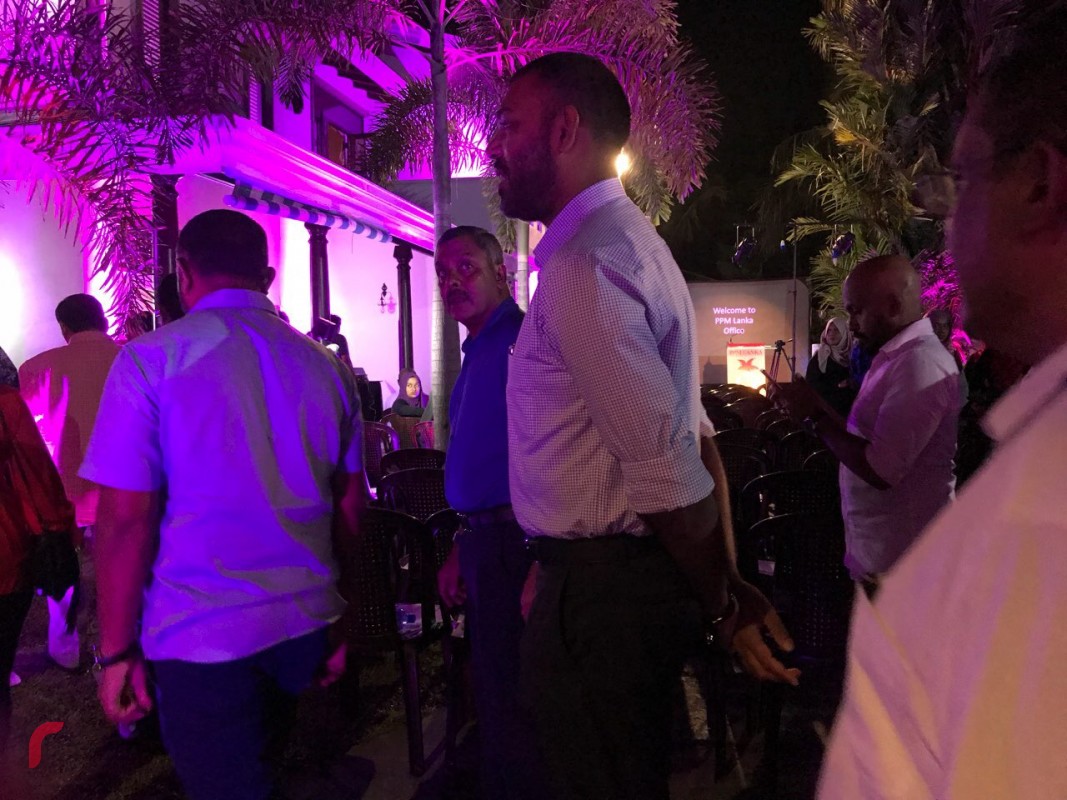 16 އޮކްޓޫބަރު 2017: ލަންކާގައި ޕީޕީއެމްގެ އޮފީހަކާއި ޖަގަހައެއް ހުޅުވުމަށް ބޭއްވި ޙަފްލާގެ ތެރެއިން، މި ޙަފްލާގައި ސަރުކާރުގެ އިސްވެރިންނާއި، ކުންފުނިތަކުގެ އިސްވެރިން ބައިވެރިވެވަޑައިގަތް