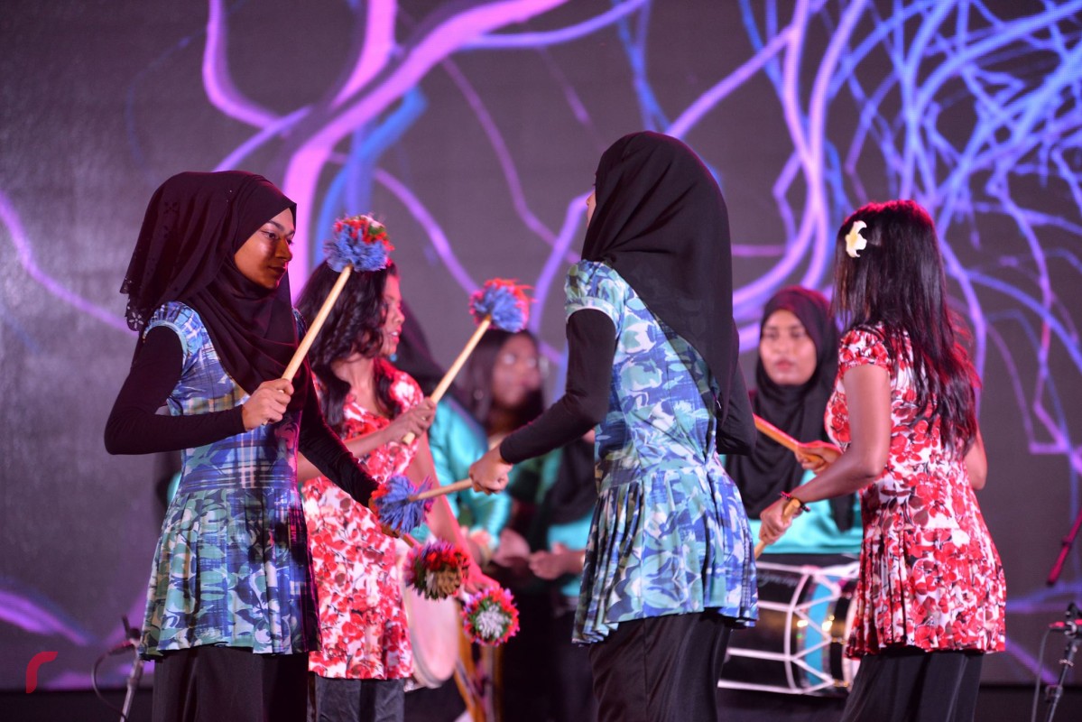 އޮކްޓޫބަރު 27، 2017: ފަސްޓްލޭޑީ ބަށިބޯޅަ ޗެމްޕިއަންޝިޕްގެ ފައިނަލްމެޗްގެ ތެރެއިން