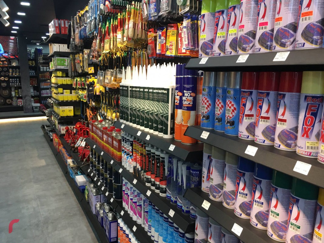 އޮކްޓޫބަރު 30، 2017: ޖަނަވަރީމަގުގައި ހުންނަ ވެލިގާ ހާޑްވެއާގެ ފިހާރަ އިތުރަށް ބޮޑުކޮށް ބޮޑެތި ބަދަލުތަކަކާއިއެކު ހުޅުވާފައި، މިއީ ފަސޭހަ ކަމާއިއެކު ކަސްޓަމަރުން ބޭނުންވާ ތަކެތި ހޯދައިދިނުމަށް ވެލިގާއިން ގެނައި ބަދަލެއް