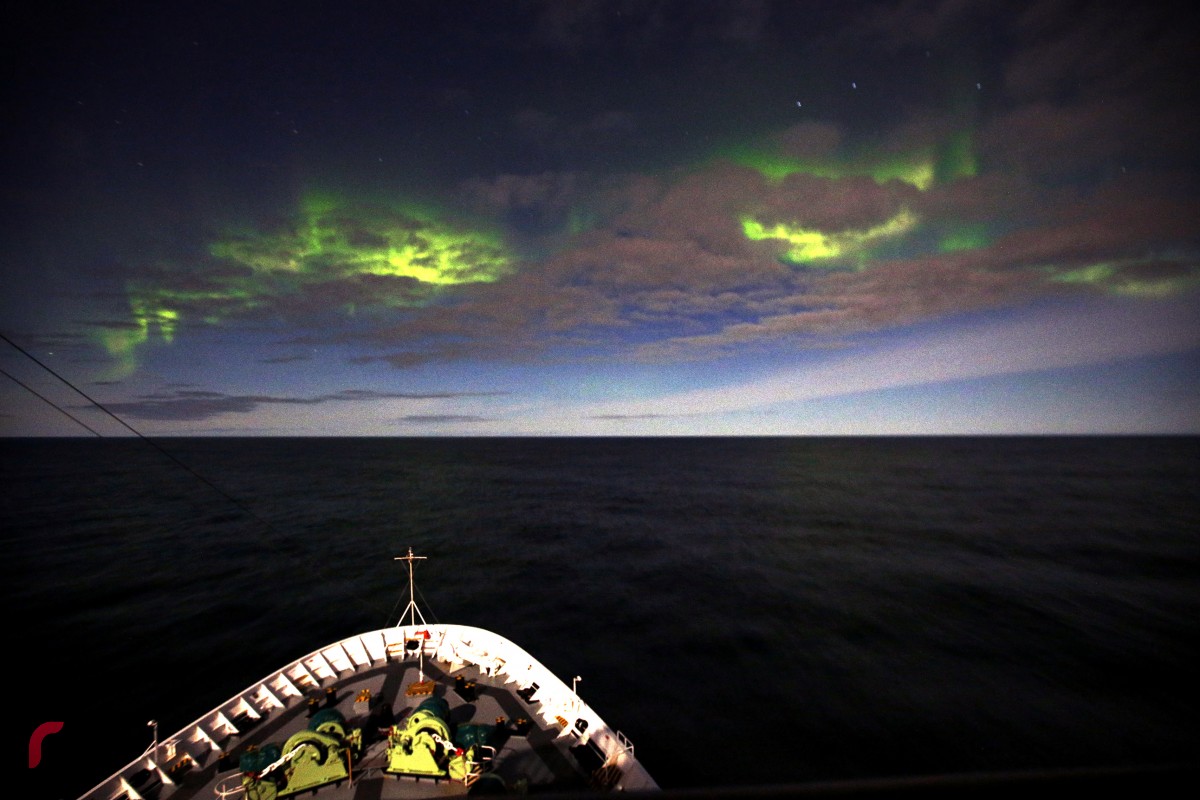 ނައިޖީރިއާ ކަނޑުމަތިން ތެޔޮ ޓޭންކަރެއް ވަނީ ހައިޖެކްކޮށްފައި