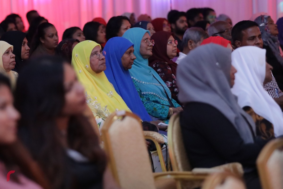ޑިސެމްބަރު 15، 2017: ރާއްޖެ ޓީވީއަށް 7 އަހަރު ފުރުމާއި ގުޅިގެން ޣިޔާސުއްދީން އިންޓަނޭޝަނަލް ސްކޫލްގައި ބޭއްވި ހާއްސަ ހަފްލާގެ ތެރެއިން