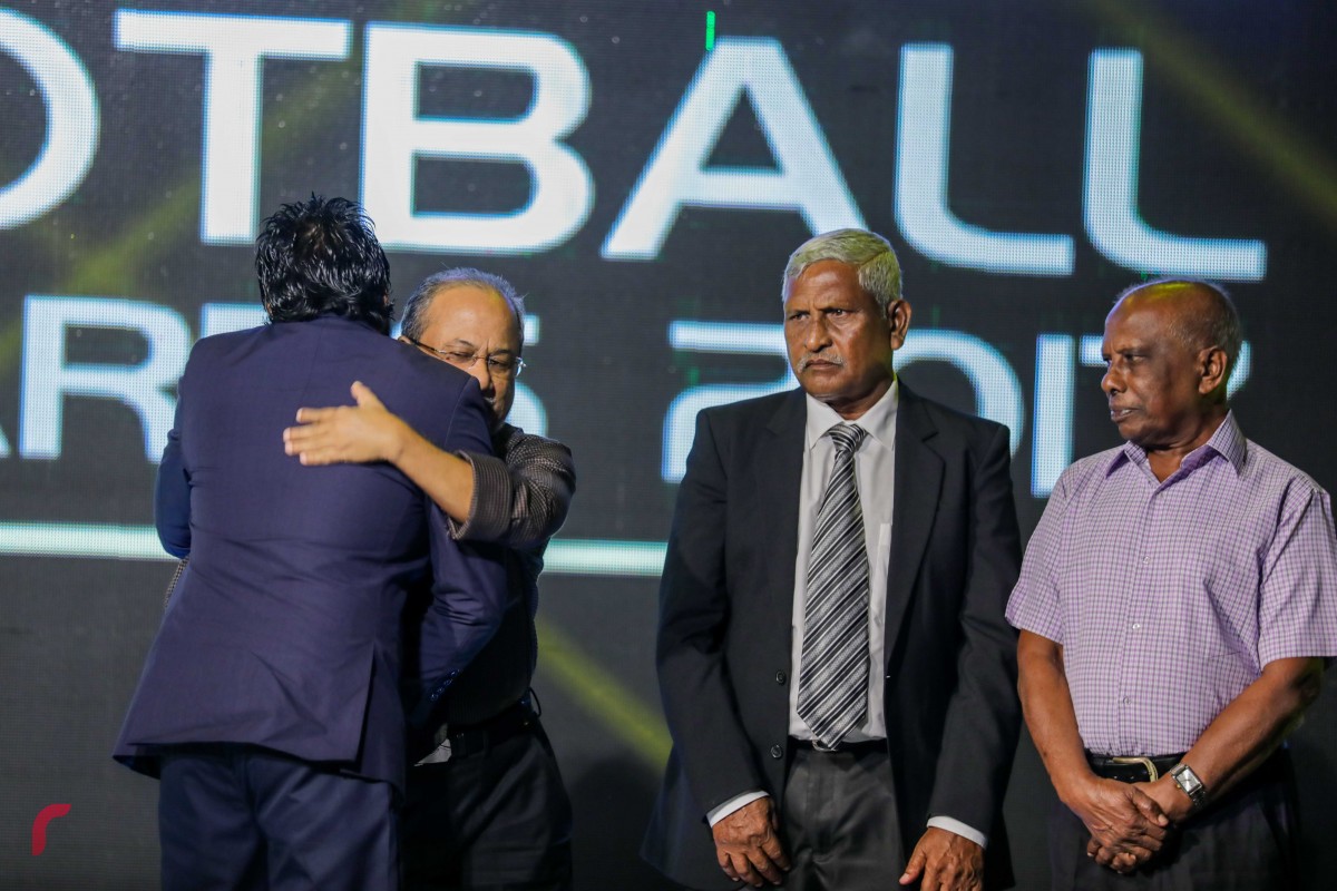 ޑިސެމްބަރު 16، 2017 : އެފްއޭއެމްއާއި  މޯލްޑިވްސް ފުޓްބޯލް ޑޮޓްކޮމް ގުޅިގެން ކުރިއަށްގެންދިޔަ މޯލްޑިވްސް ފުޓްބޯލް އެވޯޑްސް ނައިޓްގެ ތެރެއިން