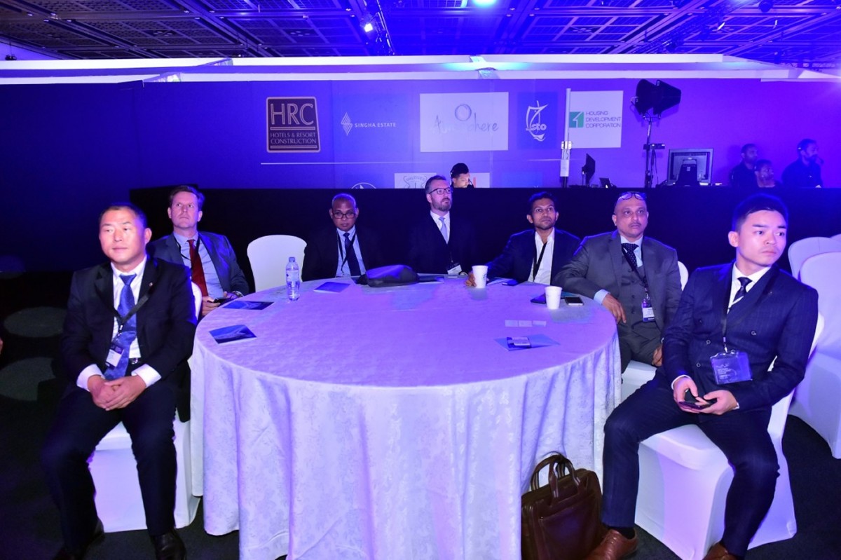 ޑިސެމްބަރު 18، 2017: އިންވެސްޓްމެންޓް ފޯރަމް ހުޅުވުމުގެ ރަސްމިއްޔާތުގެ ތެރެއިން - ރައީސް އޮފީސް