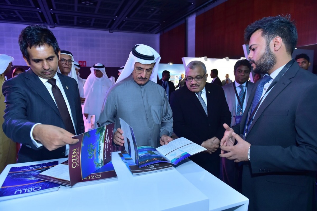 ޑިސެމްބަރު 18، 2017: އިންވެސްޓްމެންޓް ފޯރަމް ހުޅުވުމުގެ ރަސްމިއްޔާތުގެ ތެރެއިން - ރައީސް އޮފީސް