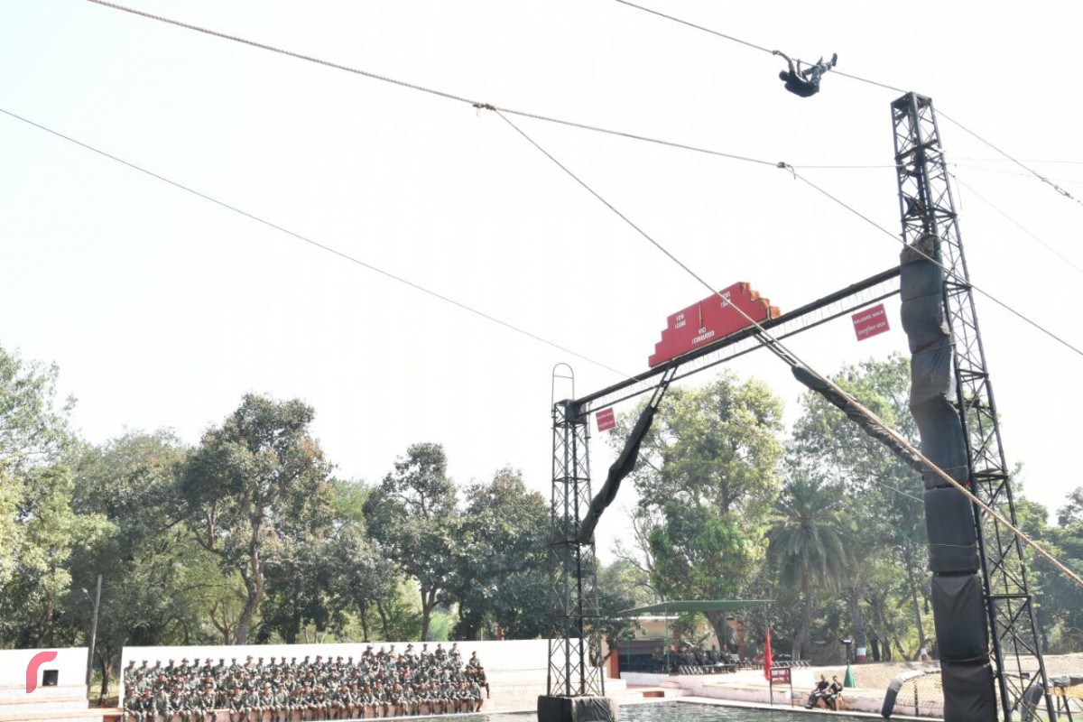 ޑިސެމްބަރު 19، 2017: އިންޑިއާގައި ދިވެހި އަސްކަރިއްޔާގެ ސިފައިންނާއި އިންޑިއާ ސިފައިން ގުޅިގެން ކުރިއަށްގެންދާ ތަމްރީންތަކުގައި ދިވެހި ސިފައިން ބައިވެރި ވަނީ