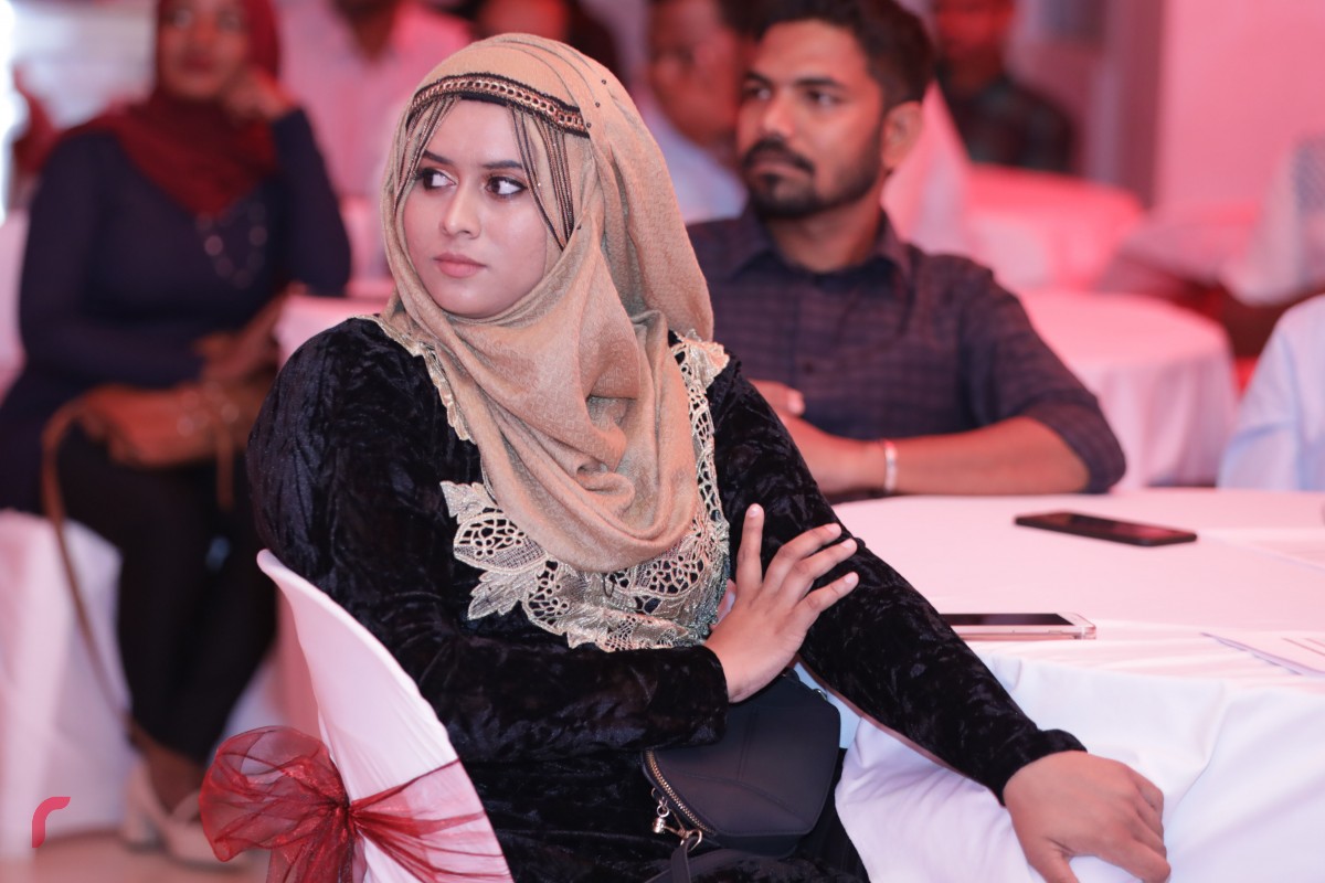 ޖެނުއަރީ 5، 2017: ރާއްޖެ ޓީވީ/ރާއްޖެ އެމްވީ ސްޓާފް އެވޯޑްސް 2017 ގެ ހަފުލާގައި ރާއްޖެ ޓީވީގެ އެގްޒެކެޓިވް ޑިރެކްޓަރު ނާޒްމީ ސައީދު