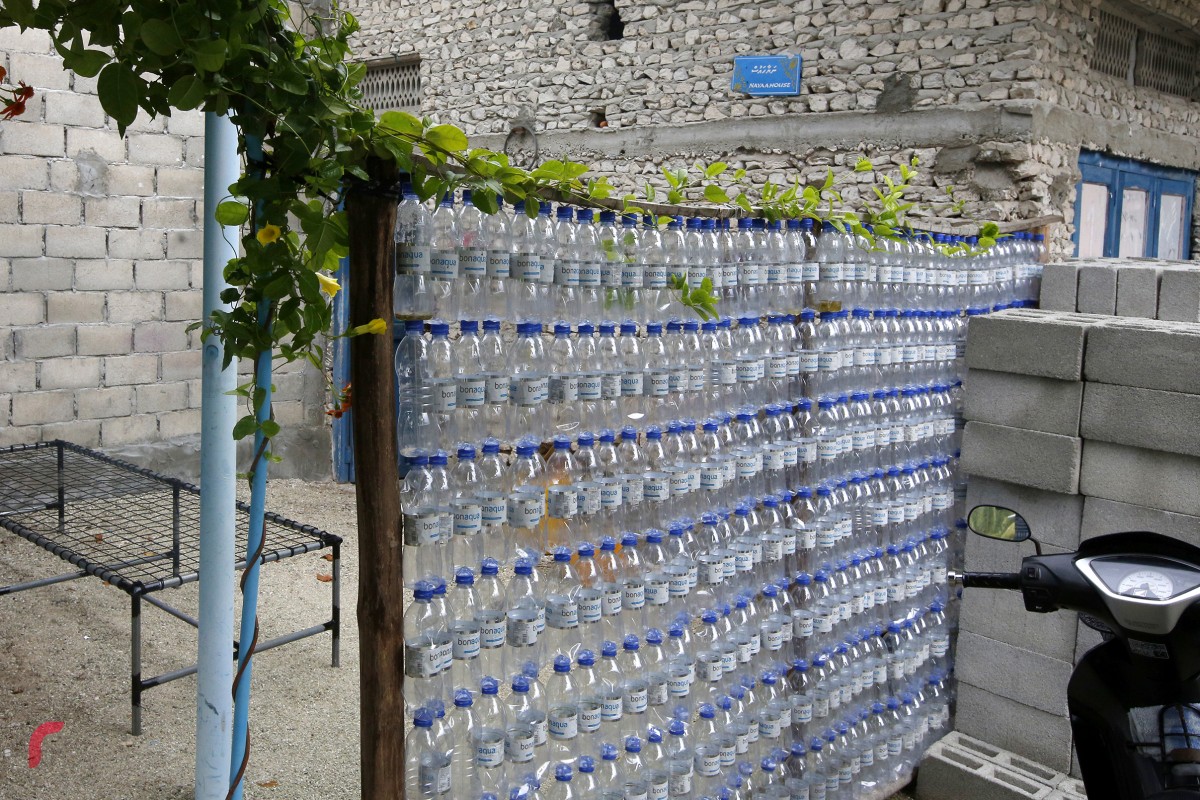 ކުނި ރިސައިކަލް ކުރުމުގެ ގޮތުން ހުސް ފެންފުޅިތަކެއް ފާރެއްގެ ގޮތުގައި ބޭނުން ކުރުމަށް އަތުރާފައި