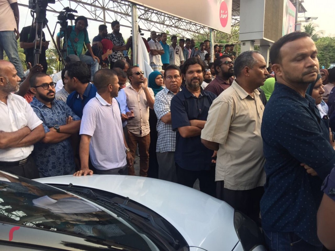 ޖެނުއަރީ 23، 2018: ގުޅިފައިވާ އިއްތިހާދުން އިންތިޒާމްކޮށްގެން އެމްޑީޕީ ހަރުގެ ސަރަހައްދުގައި ކުރިއަށްގެންދިޔަ ހަރަކާތުގެ ތެރެއިން