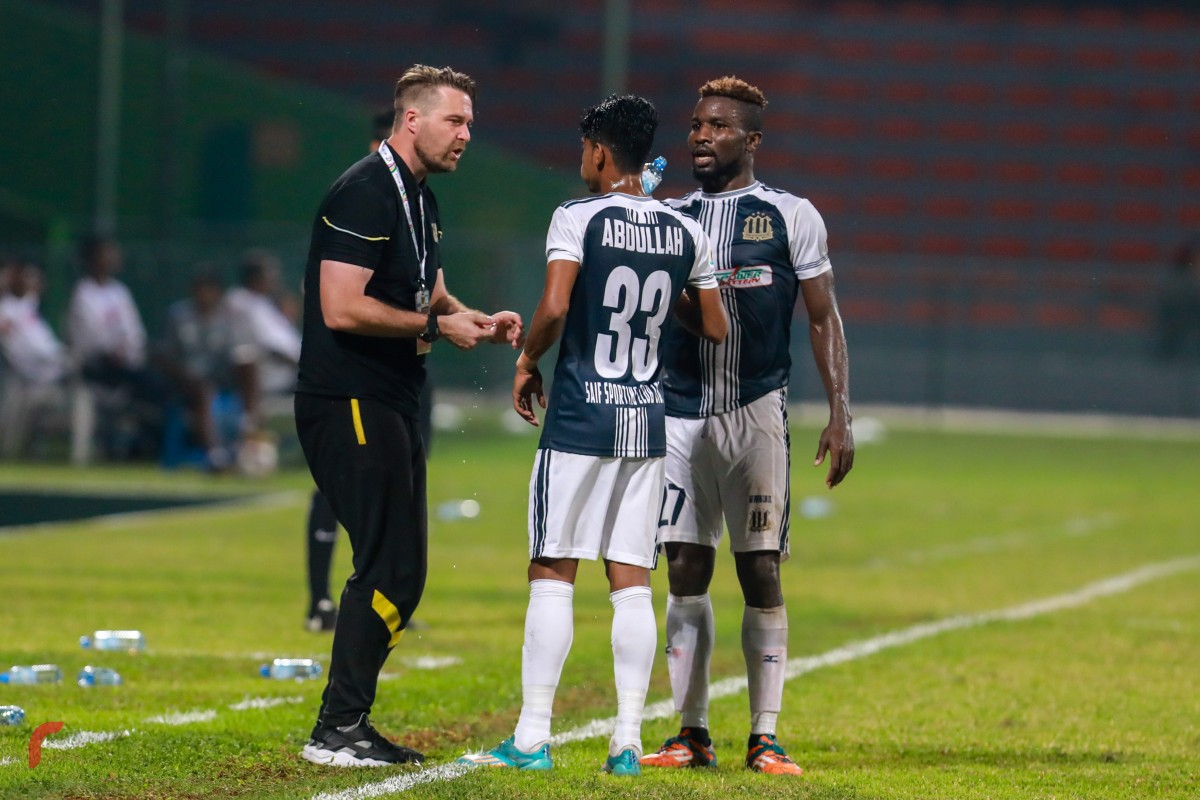 ޖެނުއަރި 30، 2018: އޭއެފްސީ ކަޕްގައި ޓީސީ ސްޕޯޓްސް ކްލަބް އަދި ސައިފް ސްޕޯޓިން ކްލަބް ބައްދަލުކުރި މެޗްގެ ތެރެއިން، މި މެޗް 3-1އިން ކާމިޔާބުކޮށްފައިވަނީ ޓީސީ ސްޕޯޓްސް ކްލަބުން