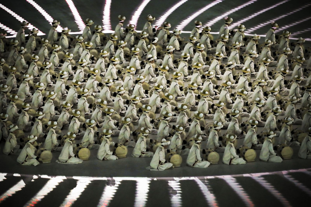 ފެބްރުއަރީ 11، 2018: ދެކުނު ކޮރިއާގައި ކުރިއައްދާަ ވިންޓާ އޮލިމްޕިކްސް 2018 ހުޅުވުމުގެ ރަސްމިއްޔާތު ކުލަގަދަކޮށް ފާހަގަކުރަނީ، މި މުބާރާތުގައި 98 ގައުމުން މި މުބާރާތުގައި ބައިވެރިވެފައިވޭ