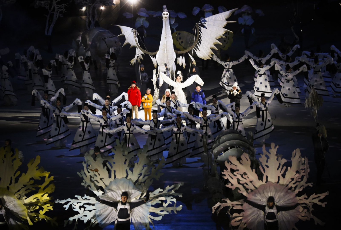 ފެބްރުއަރީ 11، 2018: ދެކުނު ކޮރިއާގައި ކުރިއައްދާަ ވިންޓާ އޮލިމްޕިކްސް 2018 ހުޅުވުމުގެ ރަސްމިއްޔާތު ކުލަގަދަކޮށް ފާހަގަކުރަނީ، މި މުބާރާތުގައި 98 ގައުމުން މި މުބާރާތުގައި ބައިވެރިވެފައިވޭ