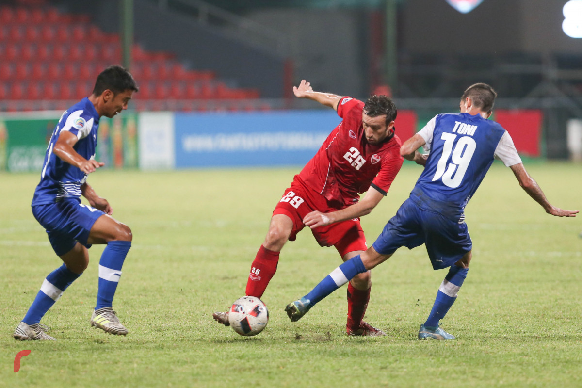 ފެބްރުއަރީ 13، 2018: އޭއެފްސީ ކަޕް ޕްލޭ އޮފްގައި ބެންގަލޫރު އެފްސީއާއި ޓީސީ ސްޕޯޓްސް ކްލަބް ބައްދަލުކުރި މެޗްގެ ތެރެއިން،  މި މެޗް 3-2 އިން ކާމިޔާބުކޮށްފައިވަނީ ބެންގަލޫރު އެފްސީ އިންނެވެ.